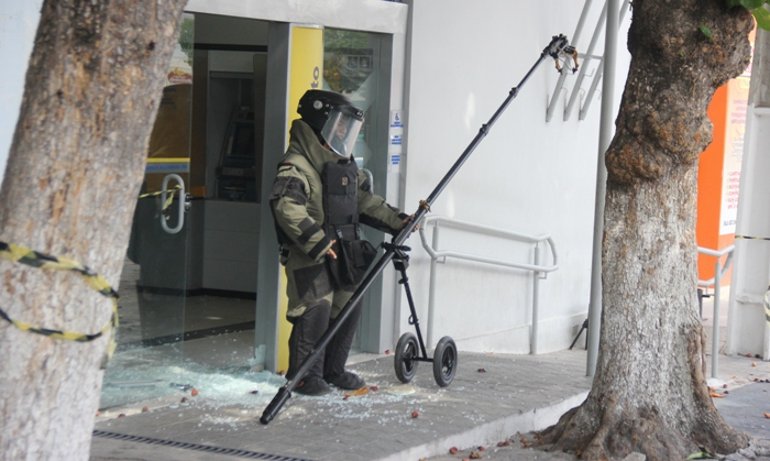 Equipe do BOPE resgata explosivo não detonado em caixa eletrônico do Banco do Brasil de Retirolândia