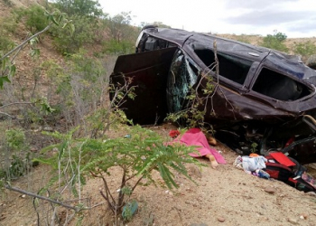 Gravida de 5 meses, filho e  genro morrem em acidente próximo a Macururé