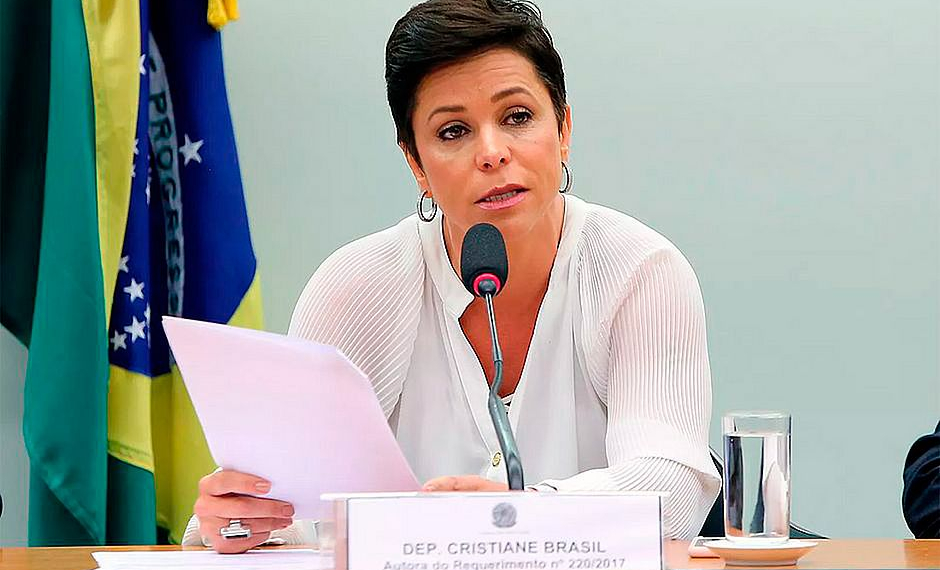 Justiça suspende nomeação e posse da nova ministra do Trabalho