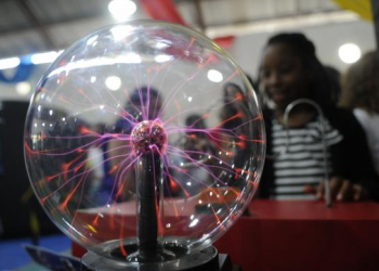 Começam inscrições para Prêmio Jovem Cientista