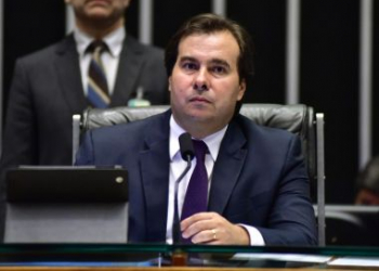 Maia admite disputar Presidência, mas apenas se crescer nas pesquisas