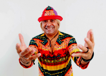 Tiririca se apresenta pela primeira vez na região do sisal em show exclusivo em Coité