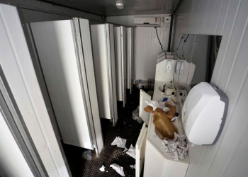 Vândalos destroem nove contêineres climatizados que serão usados no Carnaval