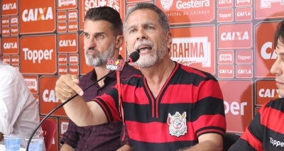 Presidente do Vitória cobra punição de atleta do Bahia que provocou torcida