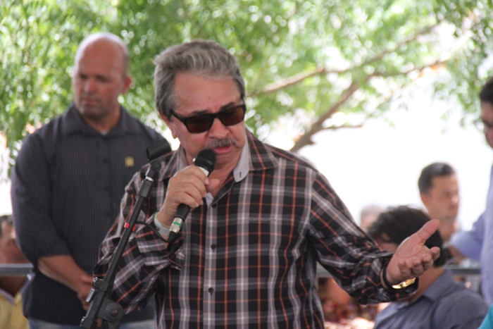 Acompanhado do governador Rui Costa, deputado Aderbal Caldas participa de ato de inauguração e ordens de serviço em Olindina  
