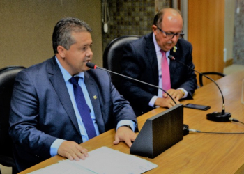 Alex da Piatã é reconduzido à presidência da Comissão da Saúde da ALBA