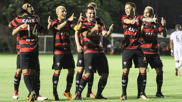 Vitória passa fácil pelo Corumbaense e vai a terceira fase da Copa do Brasil