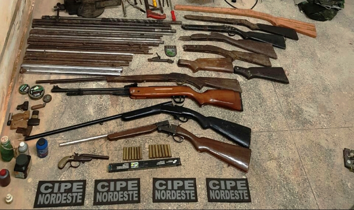 Fábrica de armas artesanais é encontrada em Monte Santo