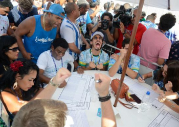 Beija-Flor é a campeã do carnaval do Rio de Janeiro