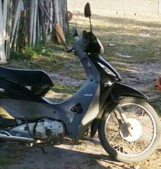 Coité – Mulher tem moto roubada por assaltante que se apresentou como pastor famoso da televisão