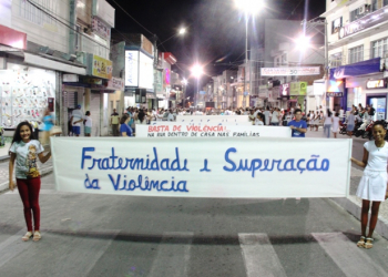 Caminhada pela Paz marca abertura da Campanha da Fraternidade e a Quaresma em Coité