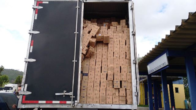 Decarga e PRF recuperam carga avaliada em quase meio milhão de reais