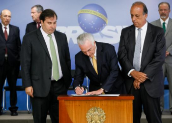 Intervenção Federal: Temer diz que governo dará respostas duras e firmes ao crime organizado no Rio