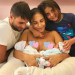 ‘Elas crescem felizes e alimentadas’, diz Ivete em foto amamentando; veja