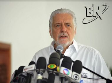 Operação Cartão Vermelho: PF cumpre mandado na casa de Jaques Wagner