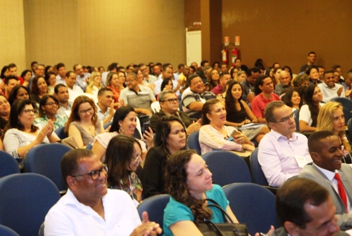 Controle interno evita penalidade a gestores, aponta seminário na UPB