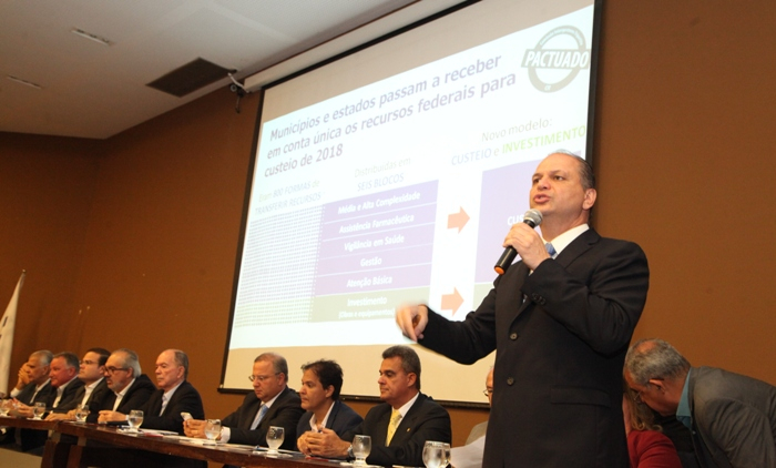 Prefeitos cobram recurso de custeio em reunião com ministro da Saúde na UPB
