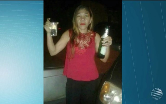 Mulher é enterrada viva na Bahia e corpo é achado revirado dentro de caixão, diz família; vizinhos ouviram gritos