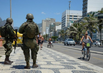 Temer decide decretar intervenção na segurança do Rio de Janeiro