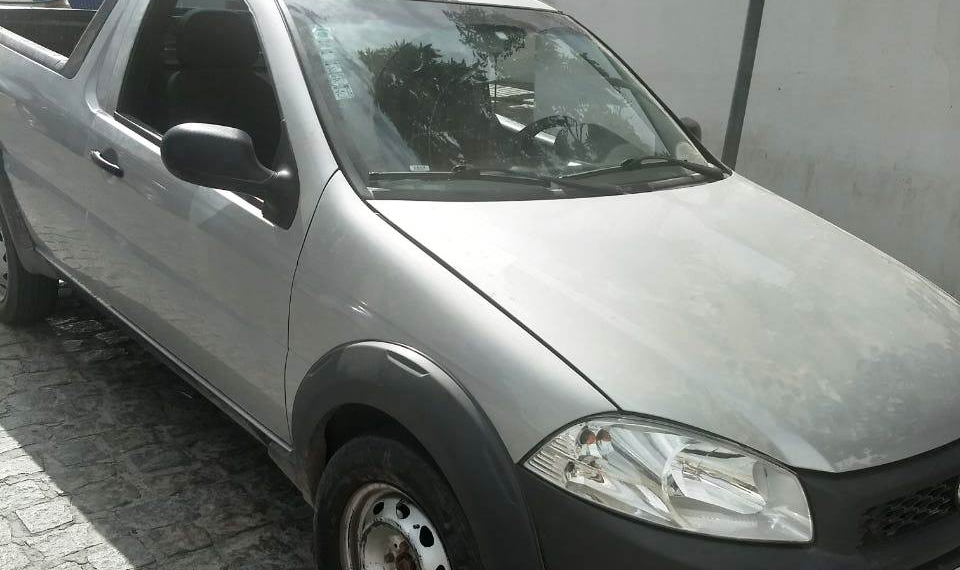 Veículo roubado na cidade de Milagres é abandonado em Coité