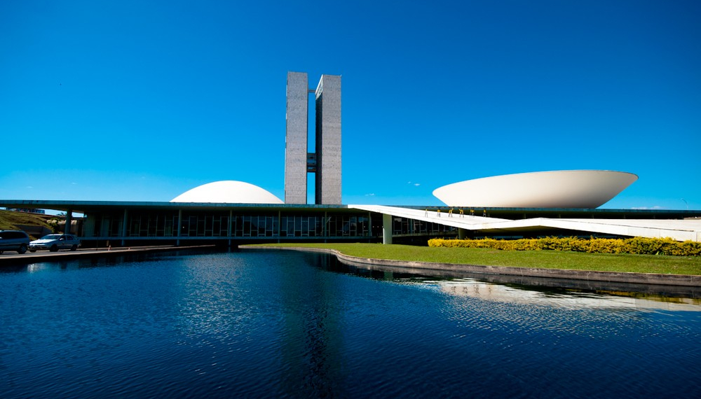 Um quarto dos deputados federais trocou de partido no atual mandato