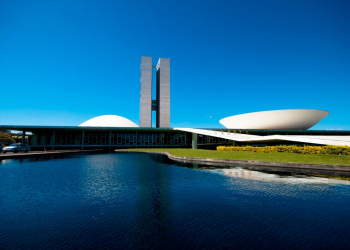 Um quarto dos deputados federais trocou de partido no atual mandato