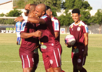 Baianão: com gol no final Jacuipense vence Jequié fora de casa e sobe para 6º lugar
