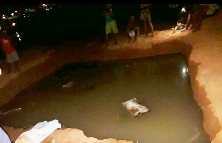 Criança de 7 anos morre em buraco de obra para construção de esgoto em Caldeirão Grande
