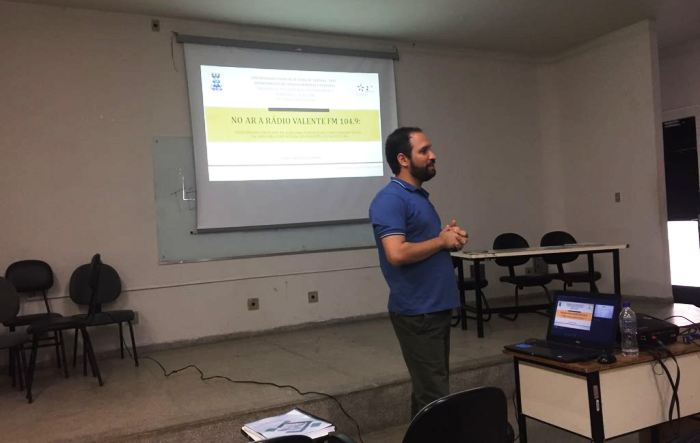Projeto sobre a Rádio Valente FM foi defendido em conclusão de mestrado na UEFS