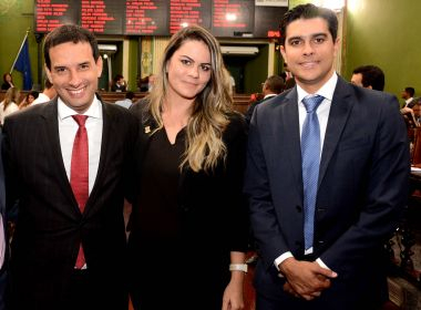 Vereadora de Valente cria grupo no WhatsApp com colegas para apoiar candidatura de Neto