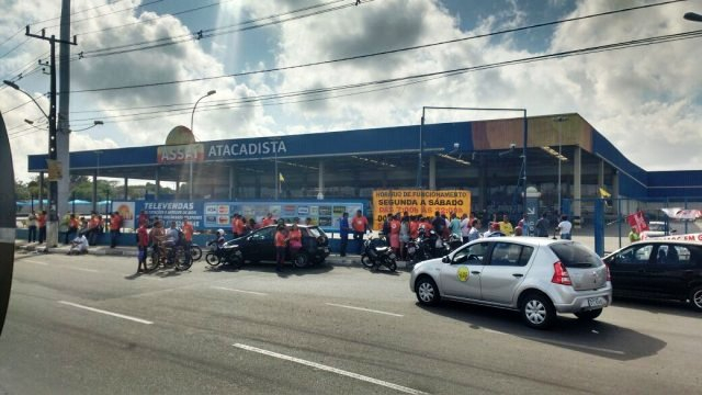 Feira de Santana: Justiça proíbe supermercados e atacadões de funcionarem nesta sexta-feira