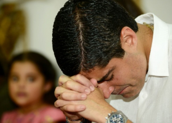 ‘É a decisão mais difícil da minha vida’, diz Neto sobre candidatura