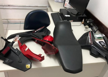Policia Civil de Coité recupera peças de motos roubadas que estavam sendo vendidas no Facebook