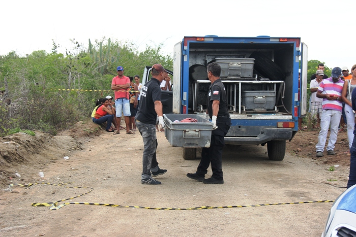 Coité – Criminosos invadem casa, sequestra casal  e os corpos são encontrados horas depois (matéria atualizada às 16h12)
