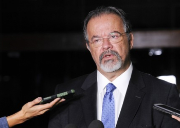 Munição usada na morte de Marielle Franco foi roubada na sede dos Correios na Paraíba, diz Jungmann