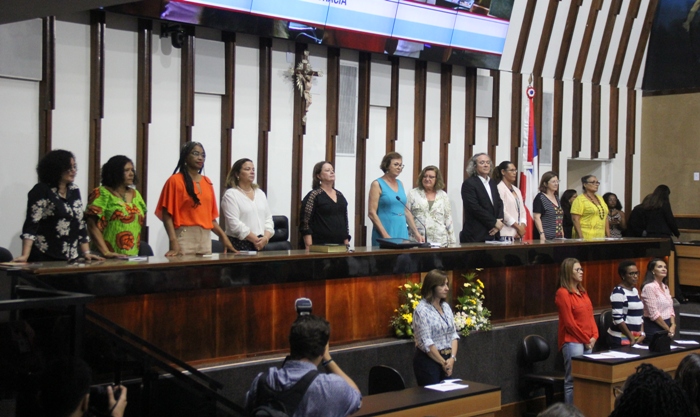 Salvador – Sessão Especial e lançamento de livro marcaram a abertura do Março Mulher na ALBA
