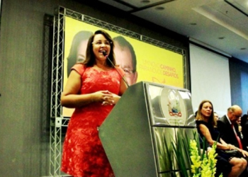 Monte Santo: Silvania Matos se filia ao PSB e lança pré candidatura a deputada estadual