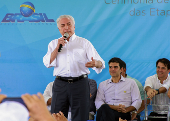 Temer inaugura Baixio de Irecê no município de Xique-Xique com ‘pinta’ de candidato