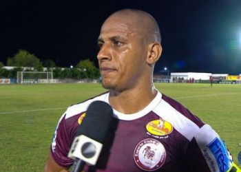 Presidente do Jacuipense anuncia renovação de Uelliton para a disputa da Série D