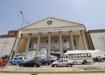 Igreja Universal é condenada por coagir fiel a doar bens