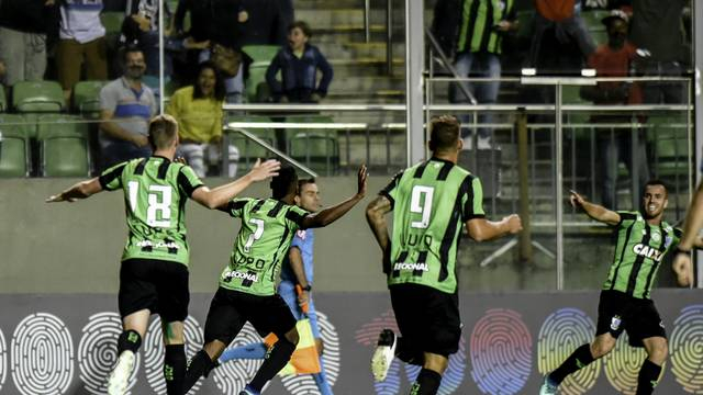 Brasileirão: Vitória perde para o América Mineiro e termina a 3ª rodada no Z4