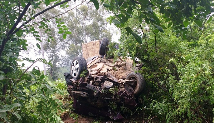 Casal morre em grave acidente na BR 407