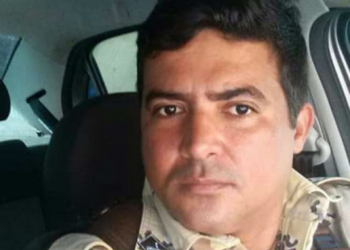 Comandante da CEOPAC de Sergipe é morto a tiros dentro de carro