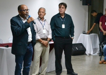 Professor Desiderio se despede do Instituto Anísio Teixeira- IAT; ele anunciou que vai concorrer uma vaga no Senado pelo PDT