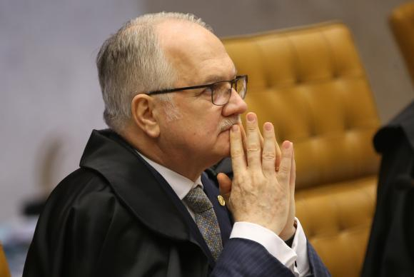 Ministro Edson Fachin nega novo recurso de Lula