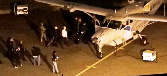 Lula chega a Polícia Federal em Curitiba para começar a cumprir pena