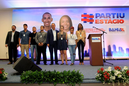 Partiu Estágio contrata mais de 1.300 jovens em todo o estado