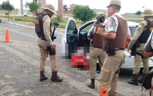 Motorista é assassinado a tiros na BA 120, na chegada da cidade de Riachão do Jacuípe (Atualizada ás 21h)