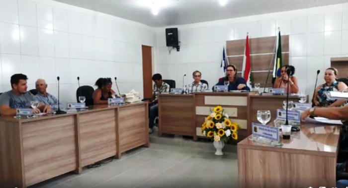 Ichu – Comissão de Saúde realiza audiência pública para discutir situação do Hospital que está faltando médicos