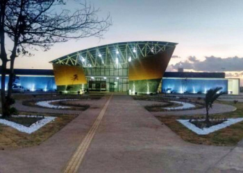 Deputado Alex da Piatã solicita do governador a construção de uma policlínica no território do sisal